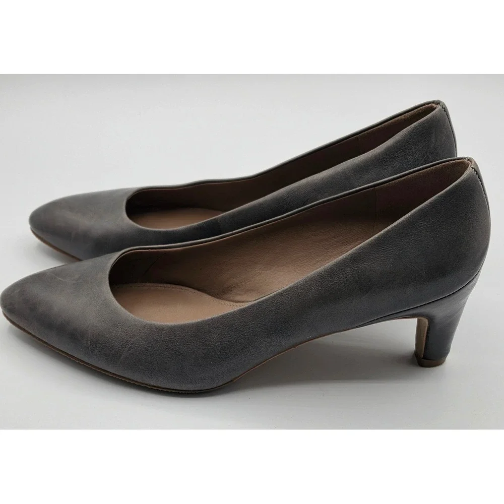 ECCO Pumps Womens Size 8-8.5 Grey Pointed Toe Leather Kitten‎ Heel 3